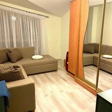 Isnuomojami Kambariai Apartamentuose * Palanga